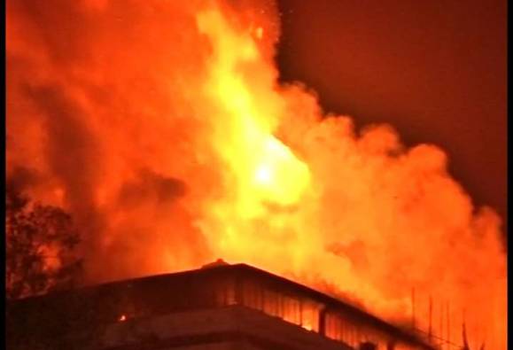 majorfirebreaksoutatficcibuildingindelhi